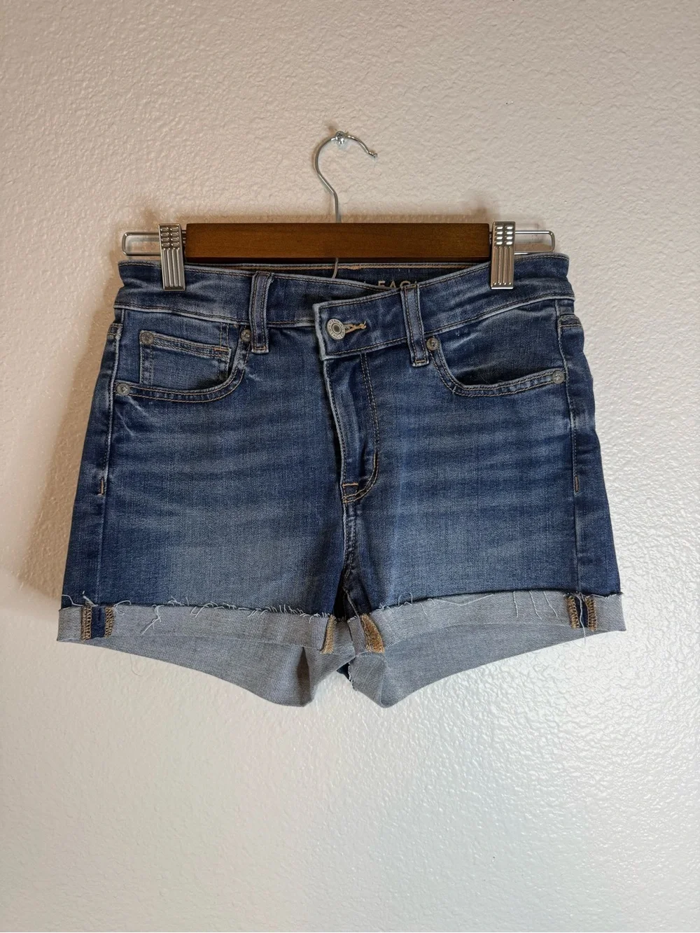 American Eagle High-Rise Shortie Denim Shorts Size 2